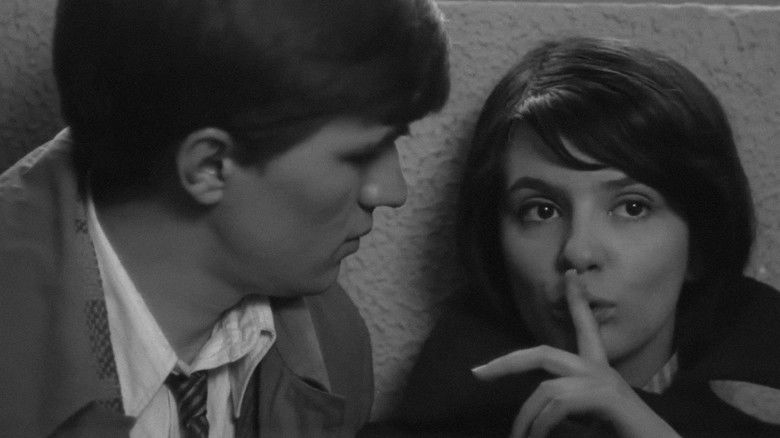 кадр из фильма Duminică la ora 6