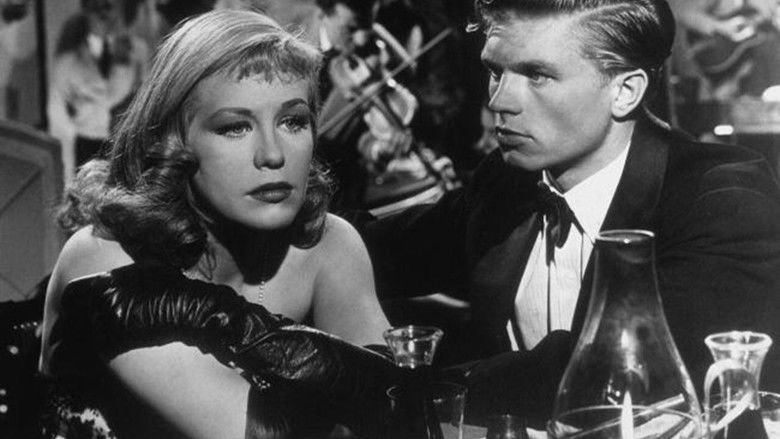 кадр из фильма Illusion in Moll