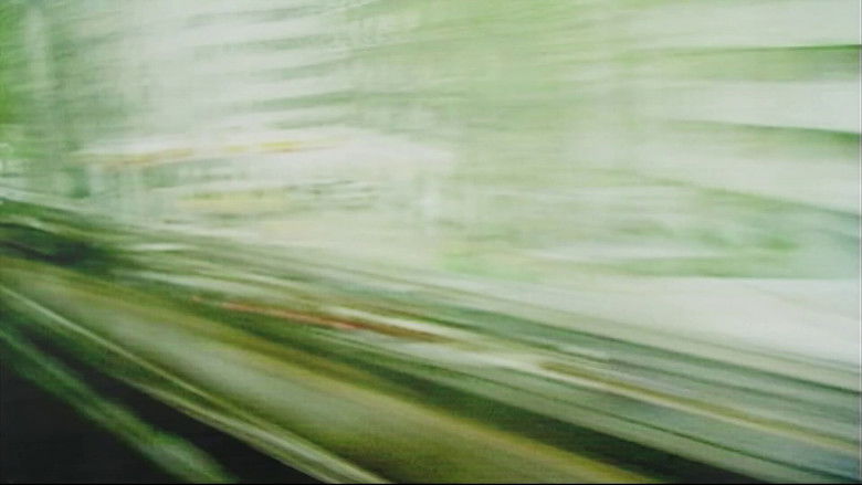 кадр из фильма Oui Non