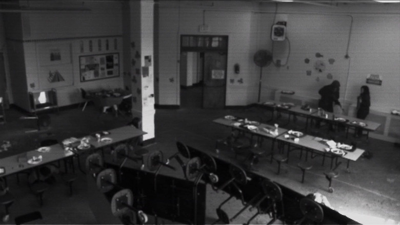 кадр из фильма The Dead Ones