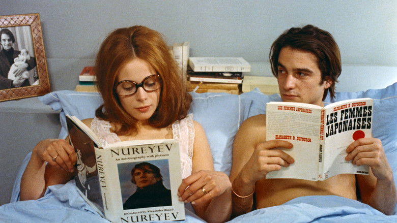 кадр из фильма Семейный очаг