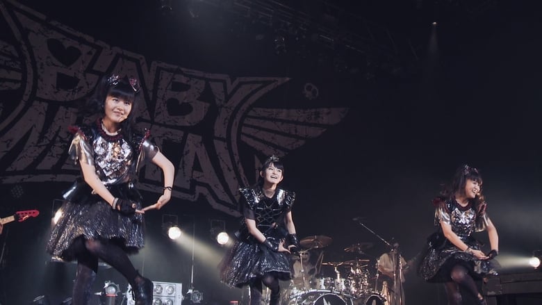кадр из фильма BABYMETAL THE FIVE FOX FESTIVAL IN JAPAN - SILVER FOX FESTIVAL