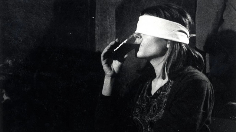 кадр из фильма Noche de vino tinto