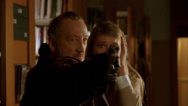 кадр из фильма Под маской: Восхождение Лесли Вернона