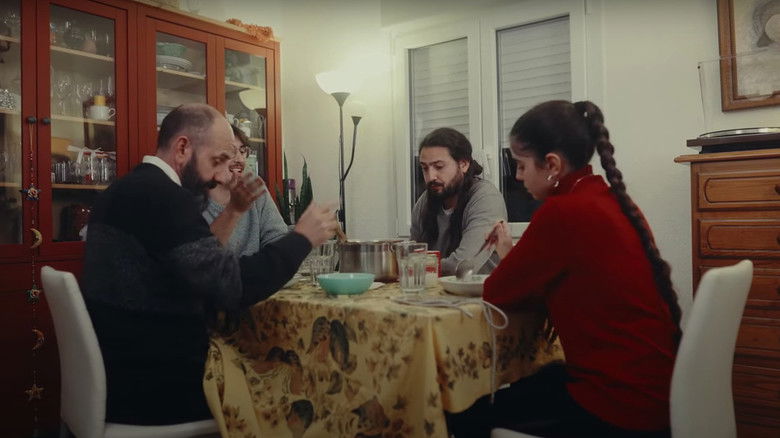 Como si con la comida se pudiera repartir cariño