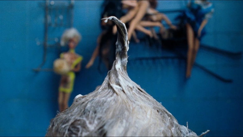 кадр из фильма Гуммо