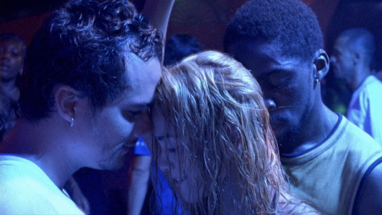 кадр из фильма Нижний город