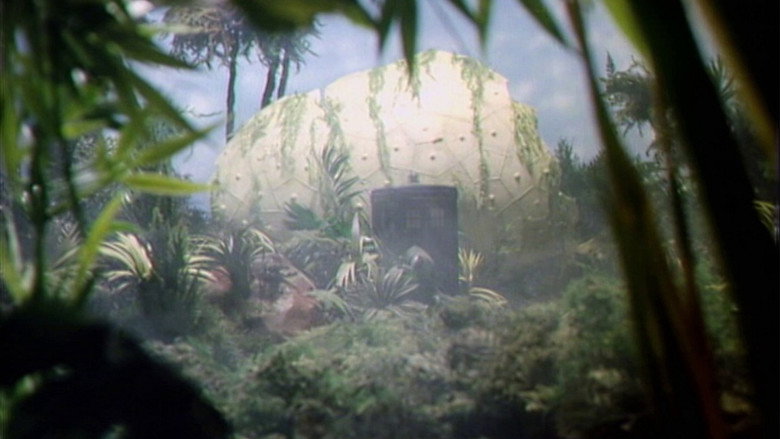 кадр из фильма Doctor Who: The Creature from the Pit