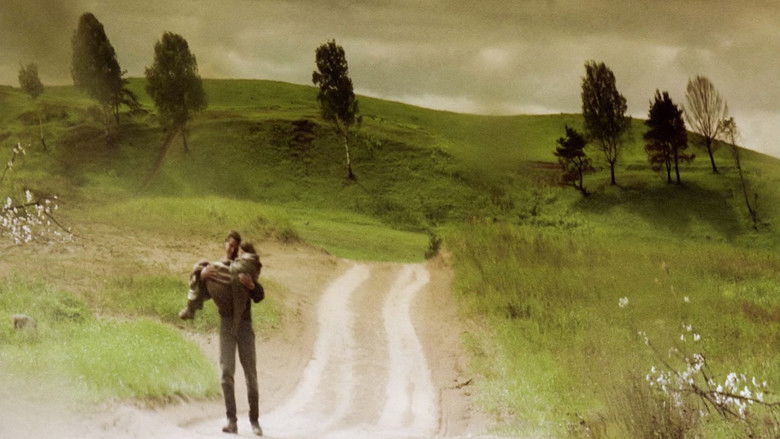 кадр из фильма Мать и сын