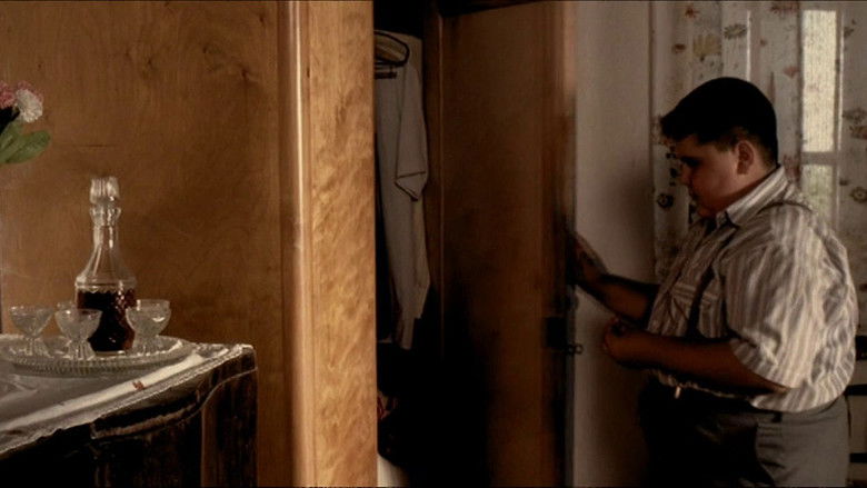 кадр из фильма Ουρανία