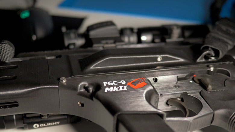 кадр из фильма Plastic Defence