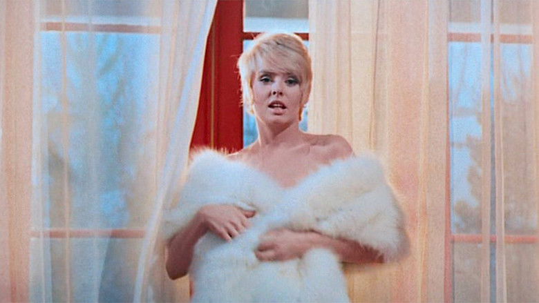 кадр из фильма Синяя борода