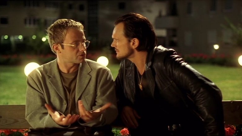 кадр из фильма Формула Эйнштейна