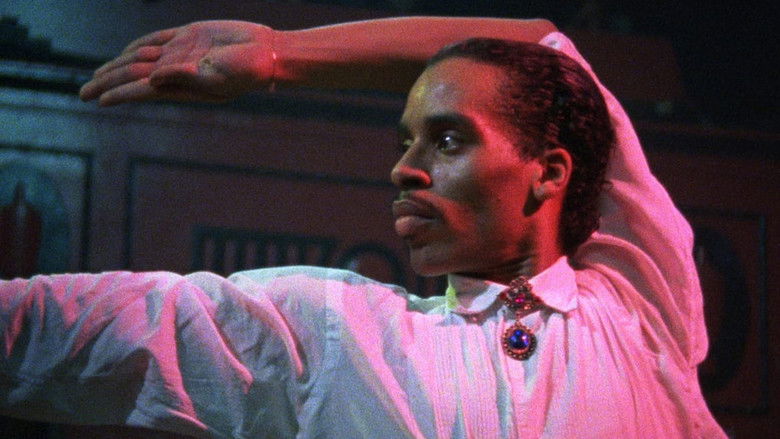 кадр из фильма Париж в огне