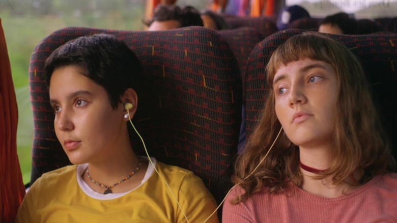 кадр из фильма Las Hijas