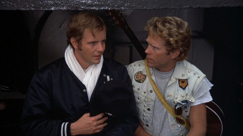 кадр из фильма Бей в барабан медленно