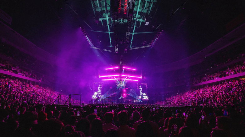 кадр из фильма Katy Perry: The Lifetimes Tour – Live from Paris