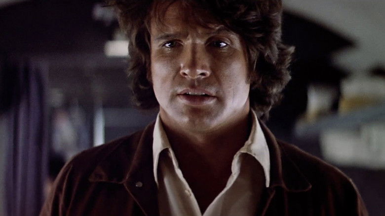 кадр из фильма Заговор «Параллакс»