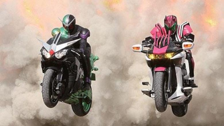 кадр из фильма 仮面ライダー×仮面ライダー Ｗ（ダブル）＆ディケイド MOVIE大戦2010