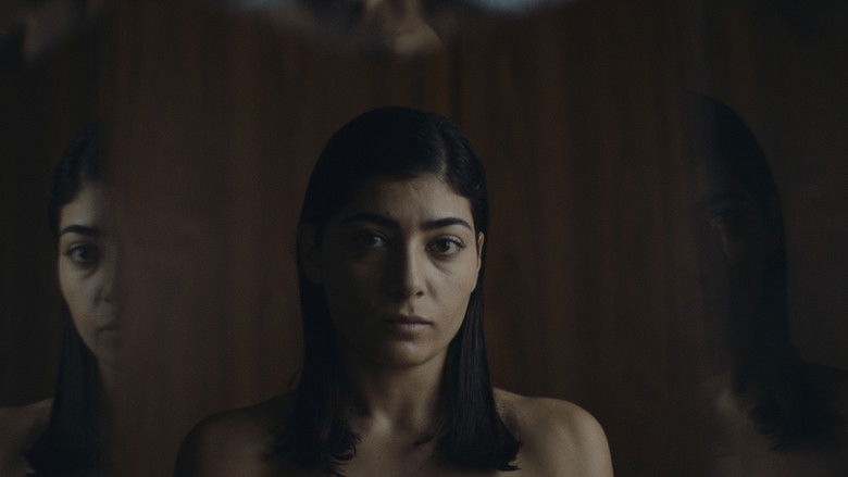 кадр из фильма Riverbed (El estanque de la doncella)