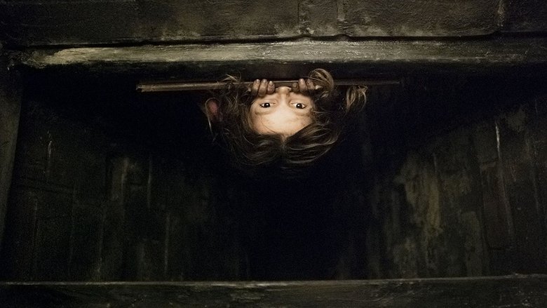 кадр из фильма Война Анны