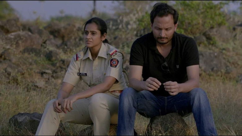 кадр из фильма तीन दोन एक