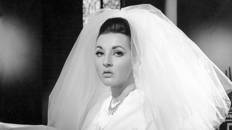 кадр из фильма Corona de lágrimas