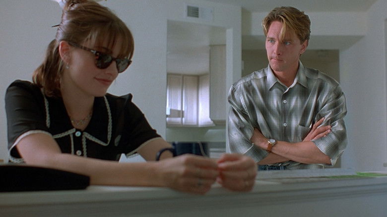 кадр из фильма The Courtyard