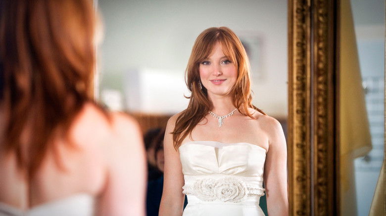 кадр из фильма Backyard Wedding