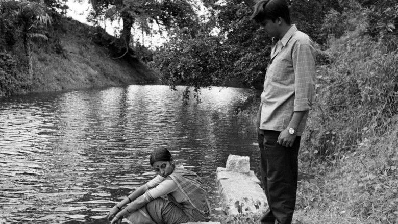 кадр из фильма Росток