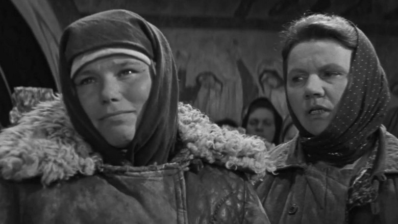 кадр из фильма Бабье царство