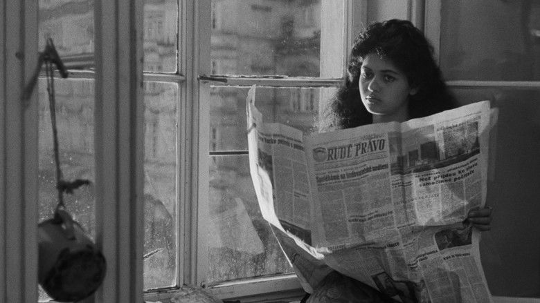 кадр из фильма Жемчужинки на дне