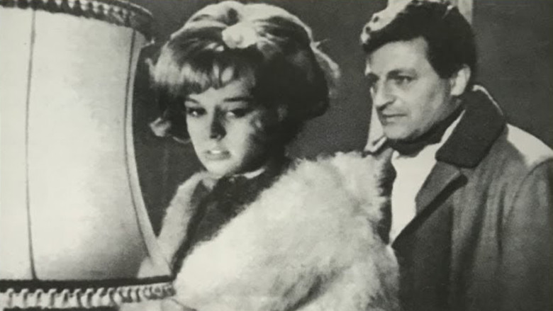 кадр из фильма O Kadın