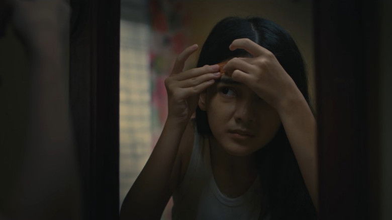 кадр из фильма Rumah Untuk Alie