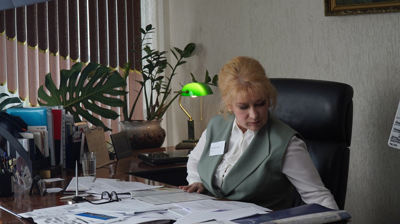 кадр из фильма Начать сначала