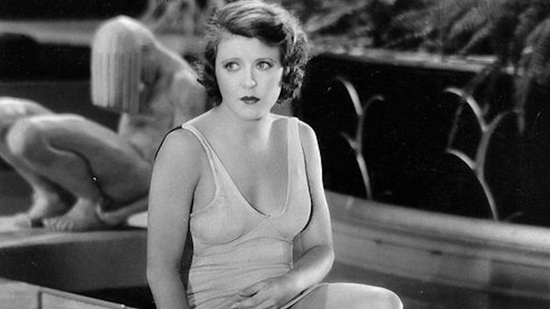 кадр из фильма Female