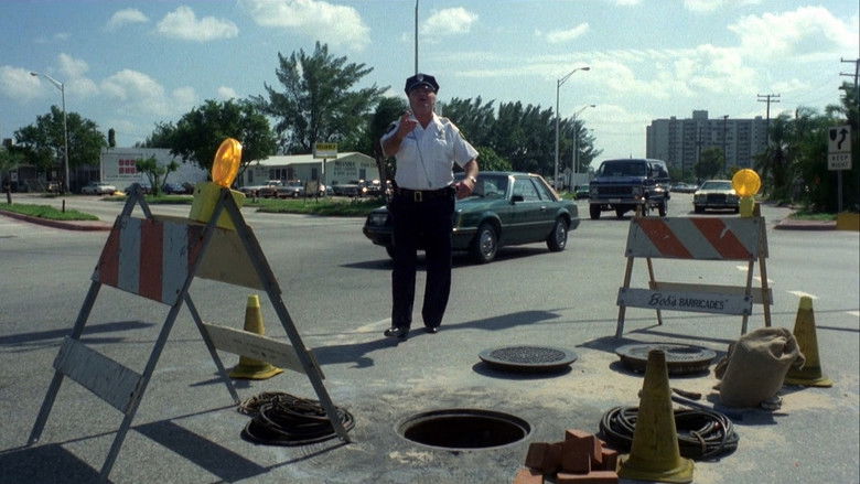 кадр из фильма Суперполицейский