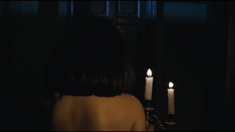 кадр из фильма 女地獄　森は濡れた