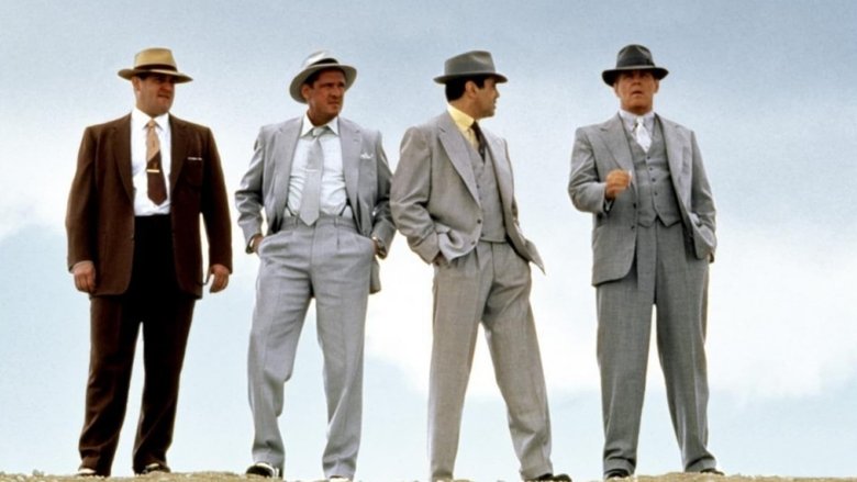 кадр из фильма Скала Малхолланд