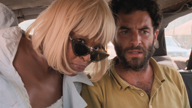 кадр из фильма Я отдыхаю только во время бури