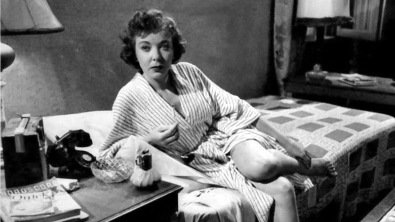 кадр из фильма Личный ад № 36