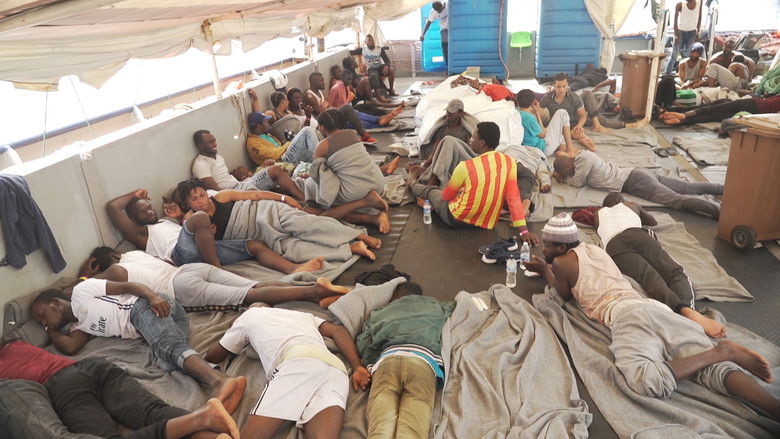 кадр из фильма SeaWatch 3