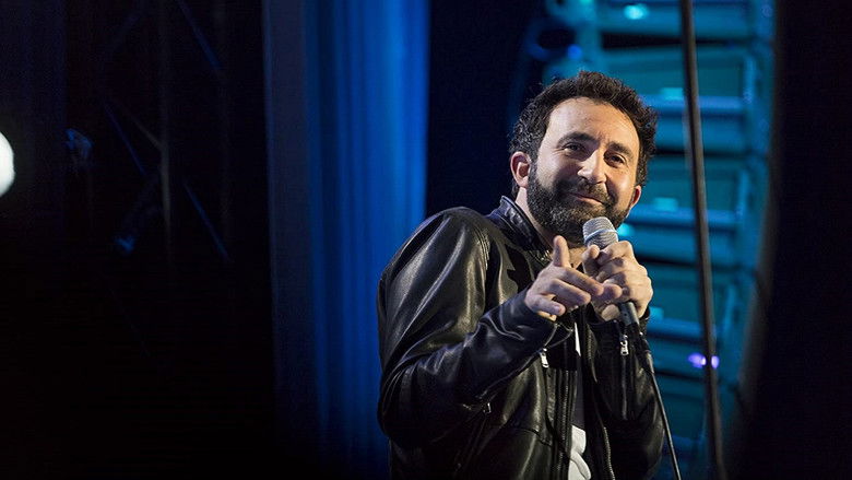 кадр из фильма Mathieu Madénian - En état d'urgence