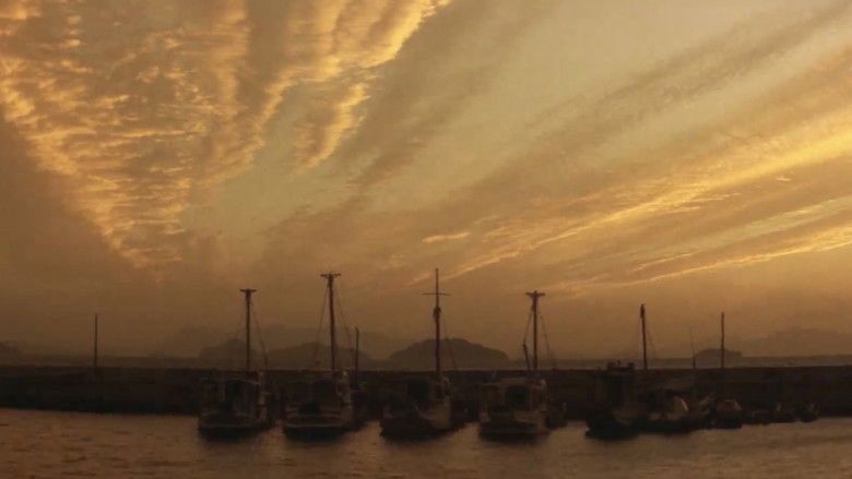 кадр из фильма Когда сжигаются корабли