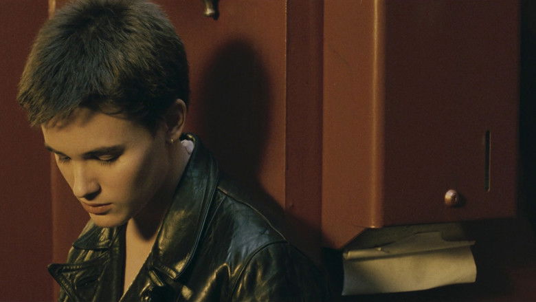 кадр из фильма Paris s'éveille