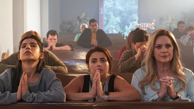 кадр из фильма Mamá Reinventada