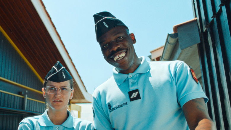 кадр из фильма Закрытое море: Год акулы