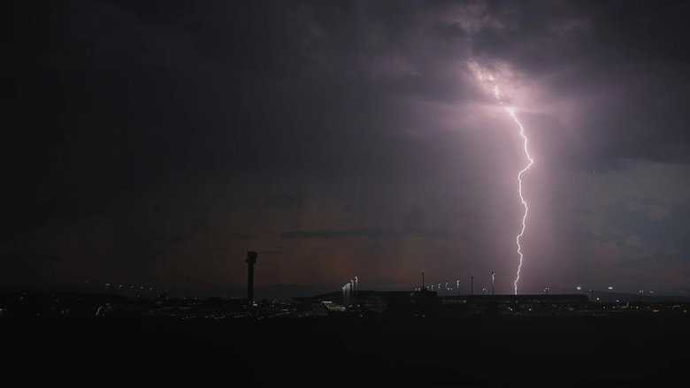 кадр из фильма La foudre, un éclair de génie