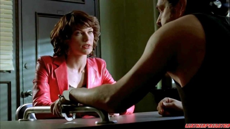 кадр из фильма Калибр 45