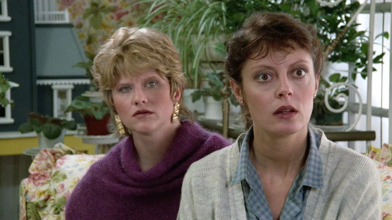 кадр из фильма Compromising Positions